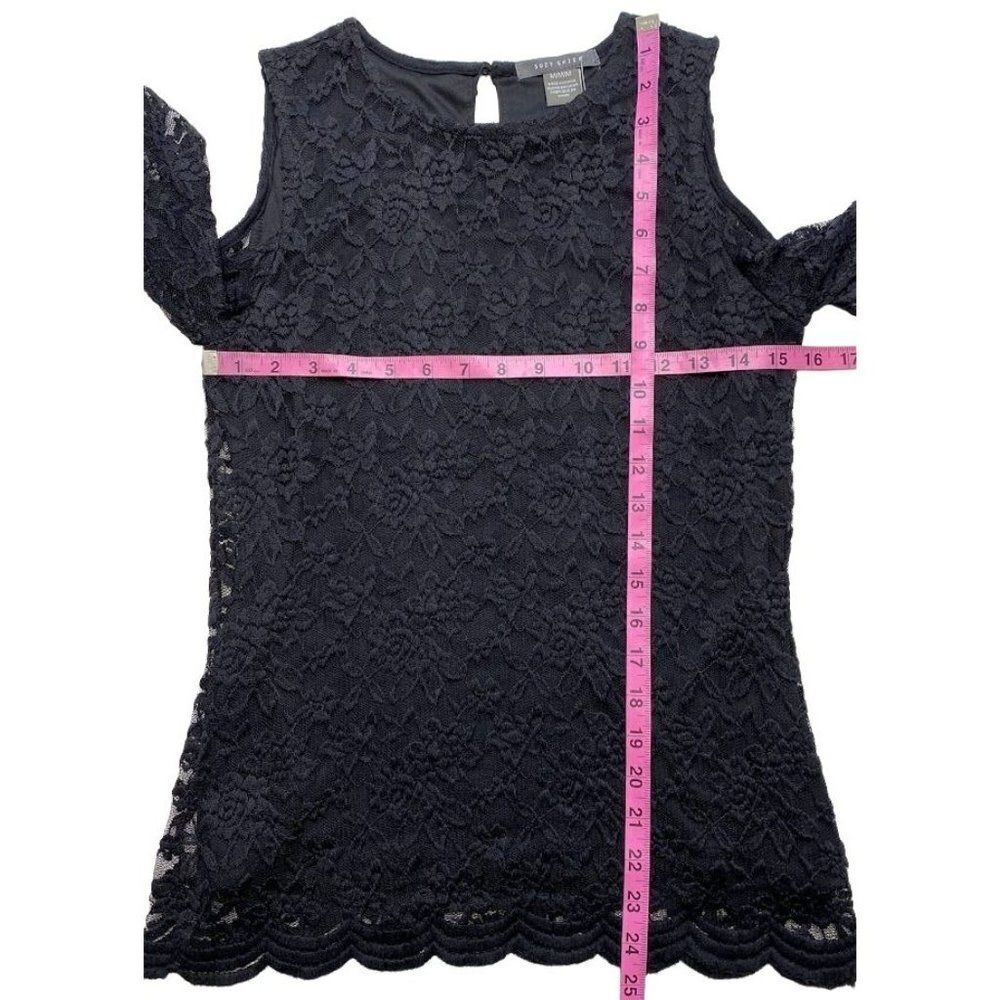 Suzy Shier Black Lace Cold Shoulder‎ Top sz Medium NEW - Picture 3 of 6